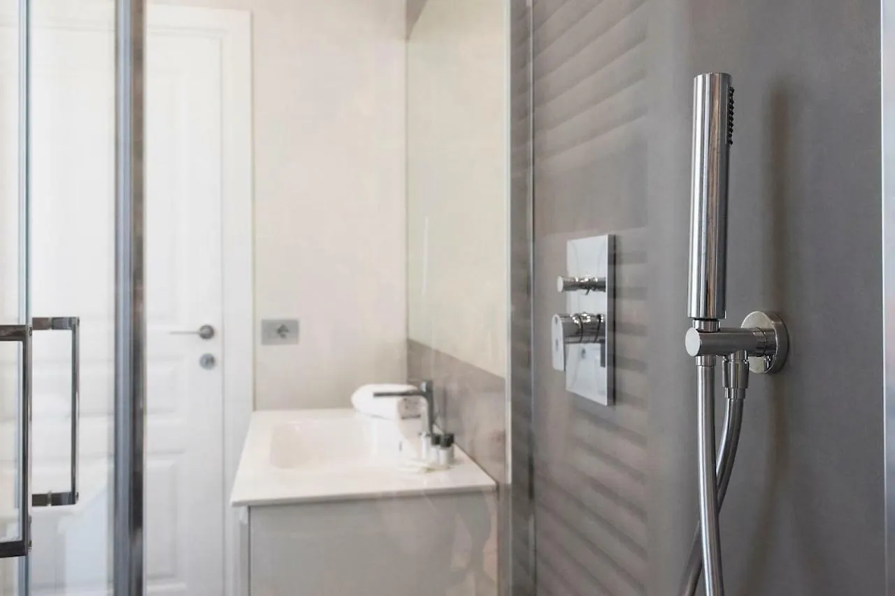 Apartamento Joivy Elegant 1Br Flat Near City Centre Como