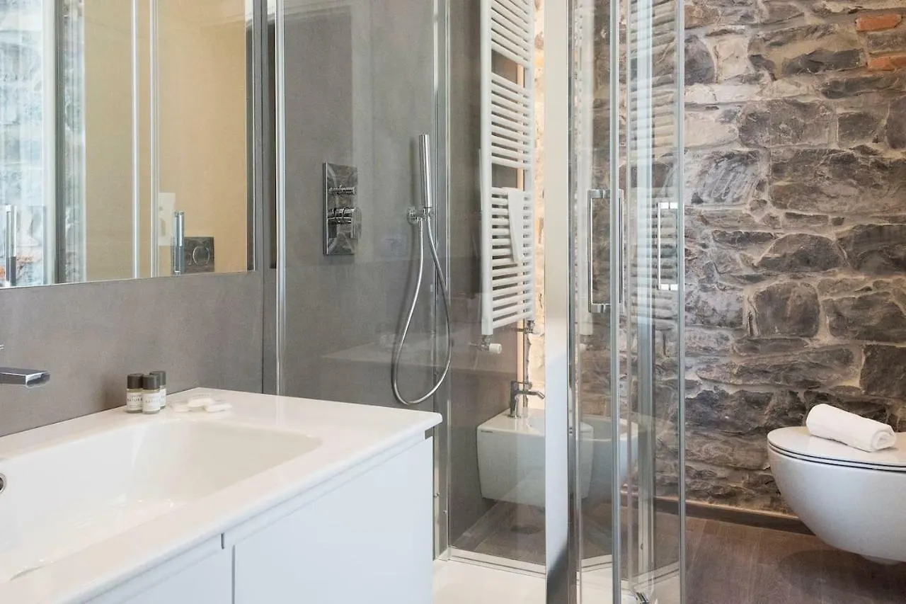 Apartamento Joivy Elegant 1Br Flat Near City Centre Como Italia