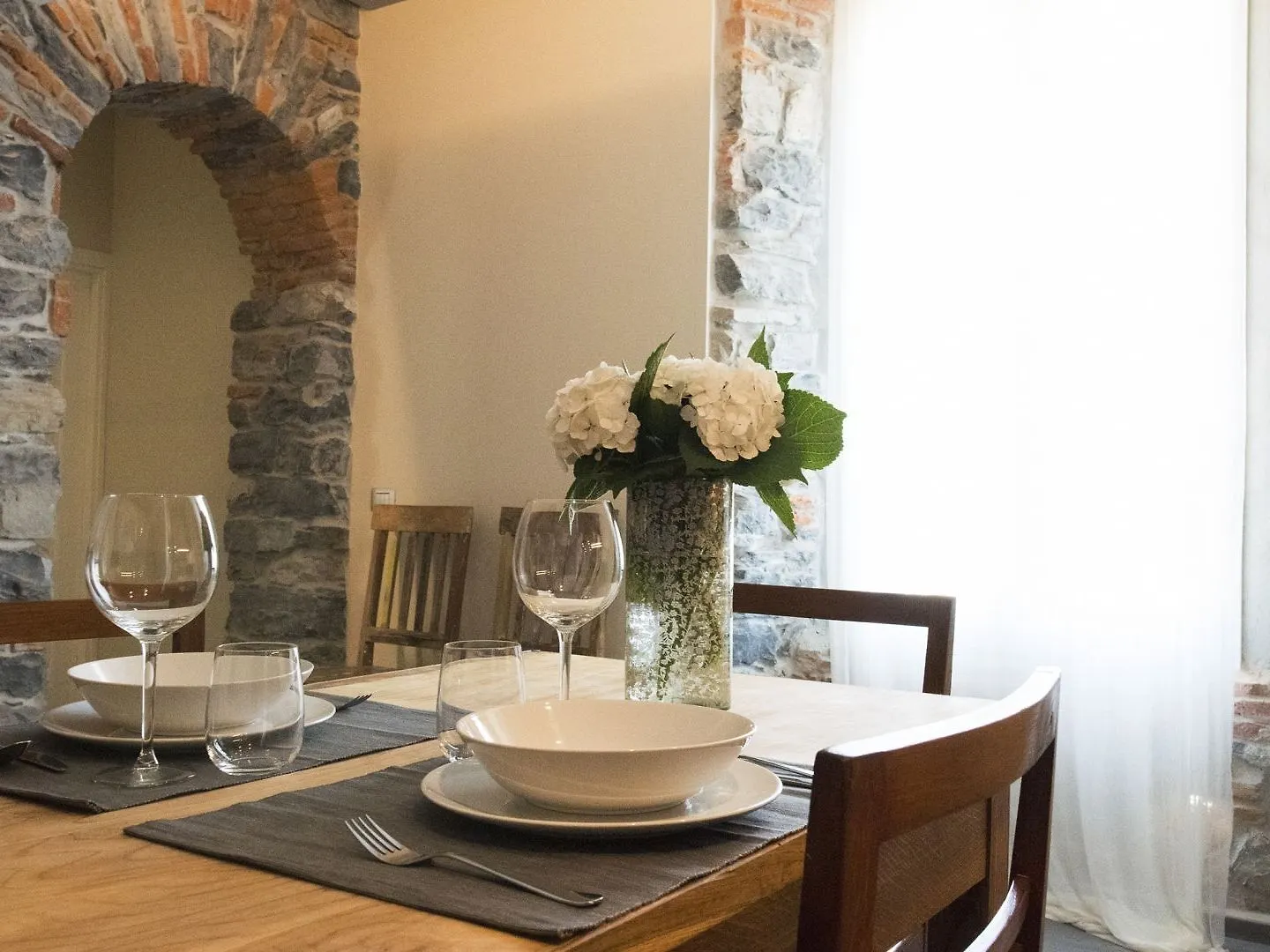 Joivy Elegant 1Br Flat Near City Centre Como 0*,  Italia